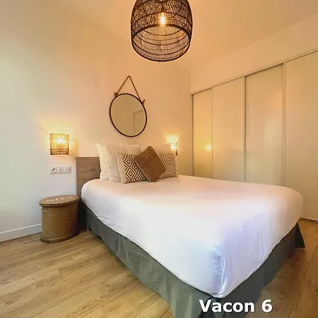 Du Vieux Port Aparthotel 4*