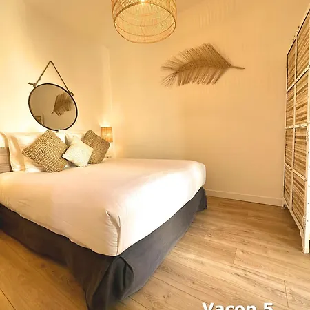 Du Vieux Port 4*